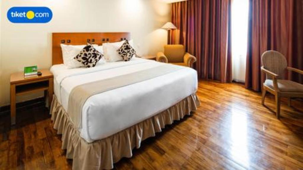 Oasis Amir Hotel Jacarta Exterior foto